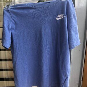 Nike Boys’ Sportswear Futura T-shirt Boys M